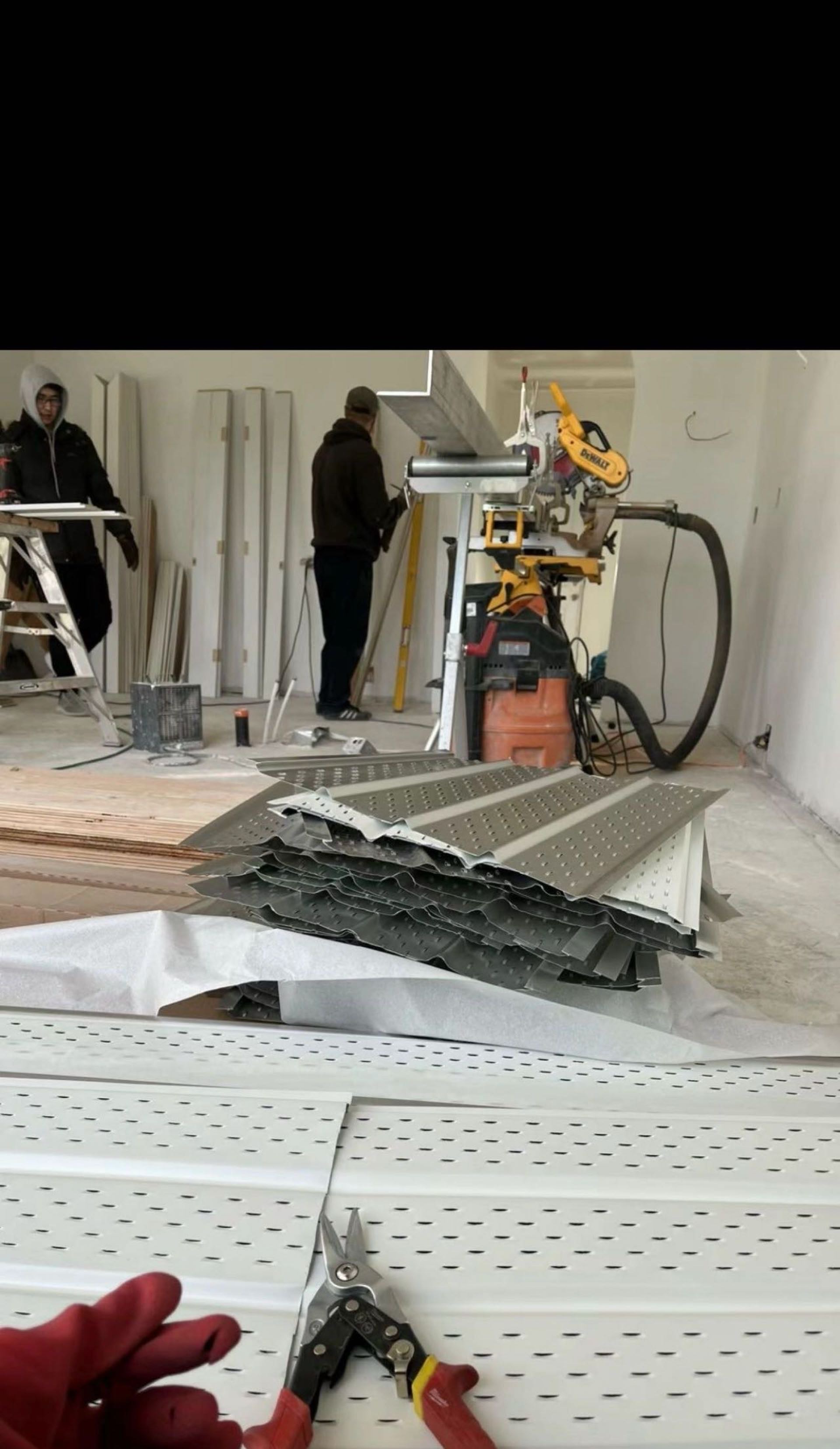 Liso装修公司（萨省及萨屯注册，500万商业险，WCB好信用证） - 5