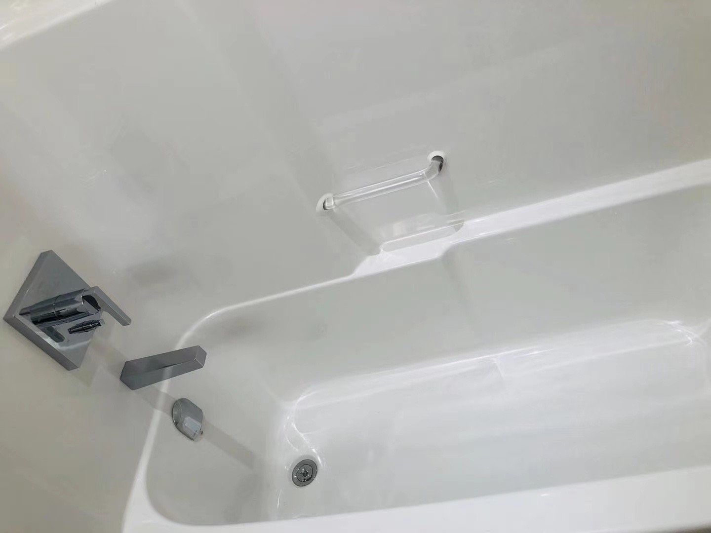 南向两间阳光大房间出租，只招女生 - 3