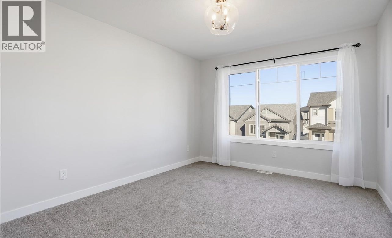 OPEN HOUSE 开放参观 时间：周六1月24日 2:00-4:00PM 地点：966 McFaull MANOR Brighton 2021年建，3房3卫双车库独立屋。地下室部分装修 - 6