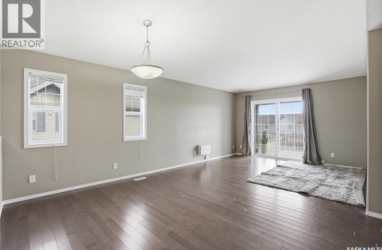 新挂牌！Willowgrove 转角实用两房townhouse/带车库＋多窗户采光 - 6