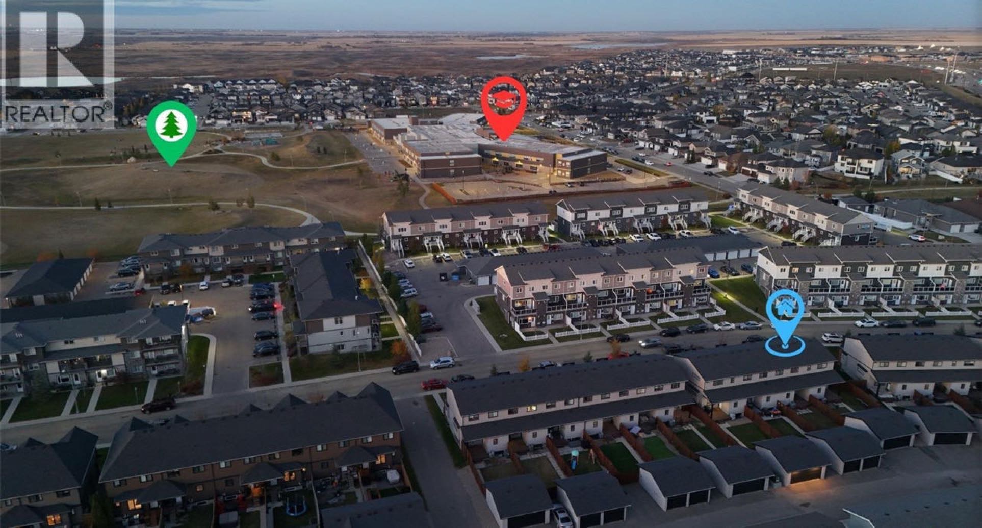 OPEN HOUSE开放参观时间：11月15日1:00-2:00 evergreen带车库院子4房4卫联排 - 3