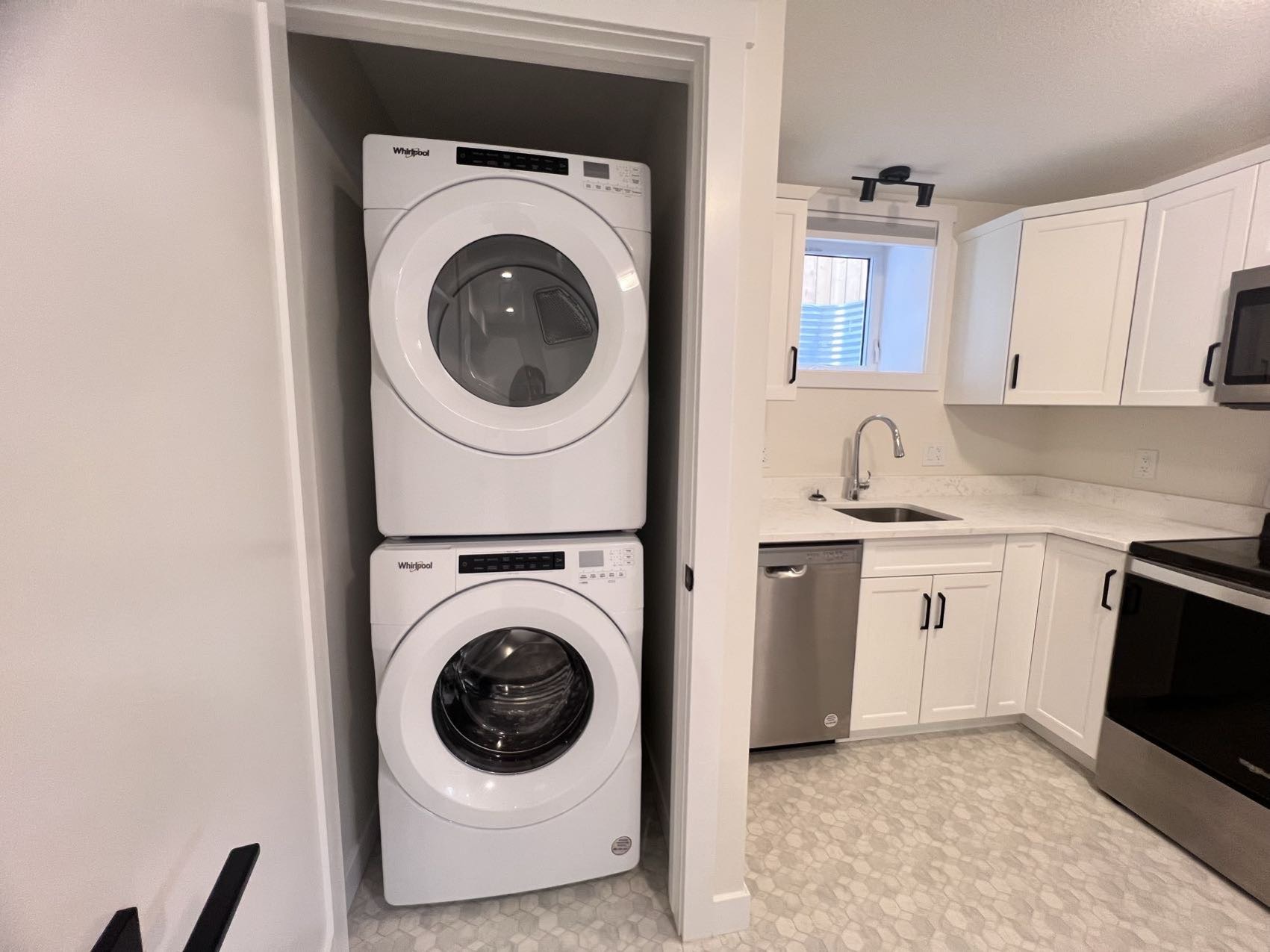 Brighton 一室一厅整套出租可带车库 - 3