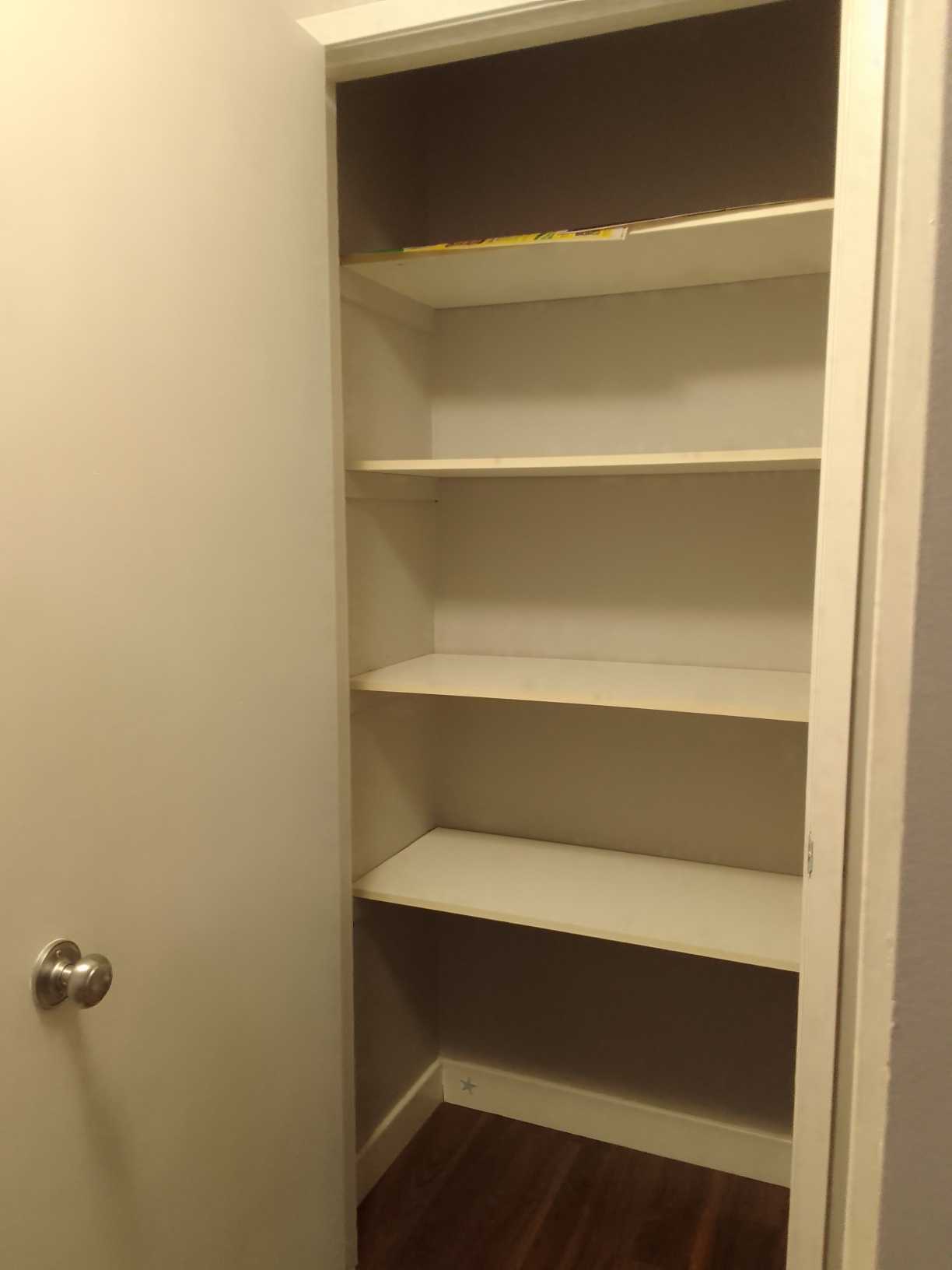 🏠 Nutana 区自住房 Condo 次卧出租 - 4