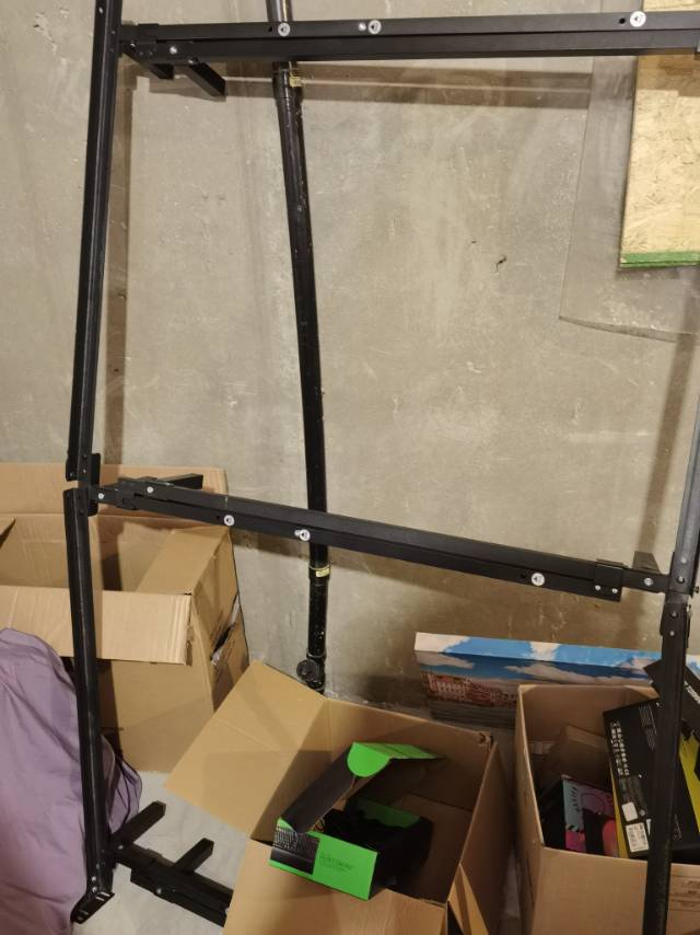 Queen床盒床架床垫一套 free pick up - 2