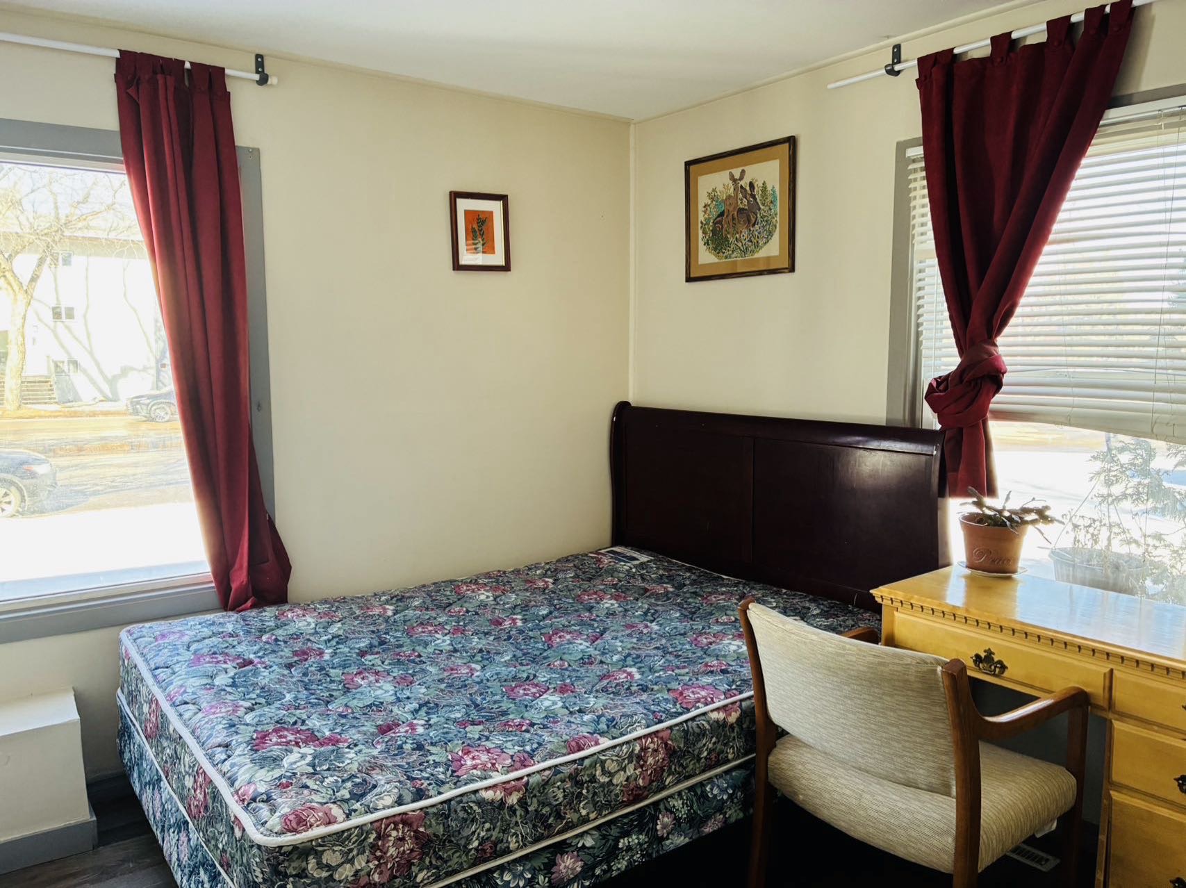 黄金地段八街门口就是公交车站 6399267889 - 2