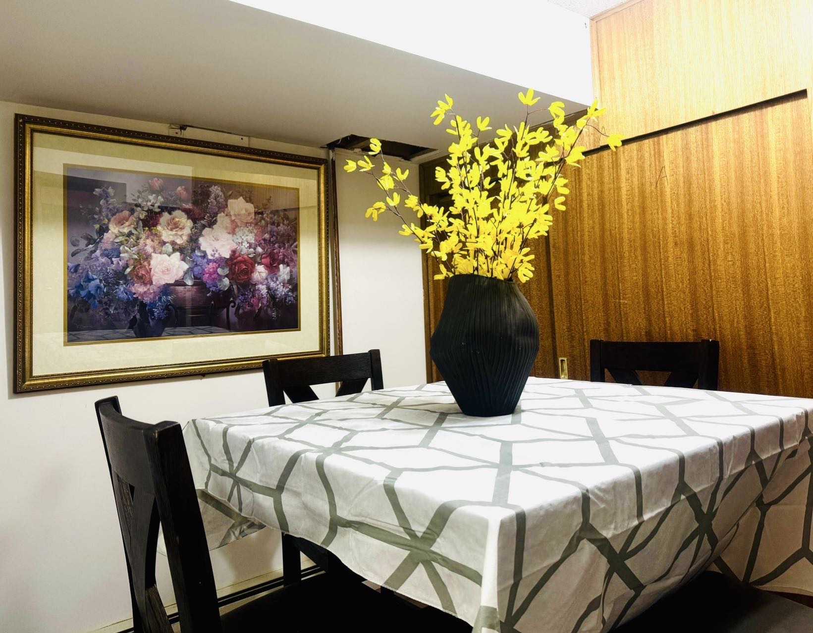 稀缺房源萨大马路对面全新2房地下室出租 - 5