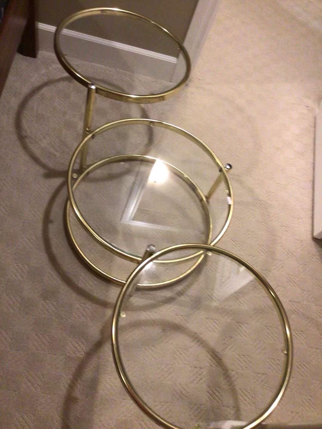 玻璃桌子，学习或者办公 都可以，40刀，自取 - 5