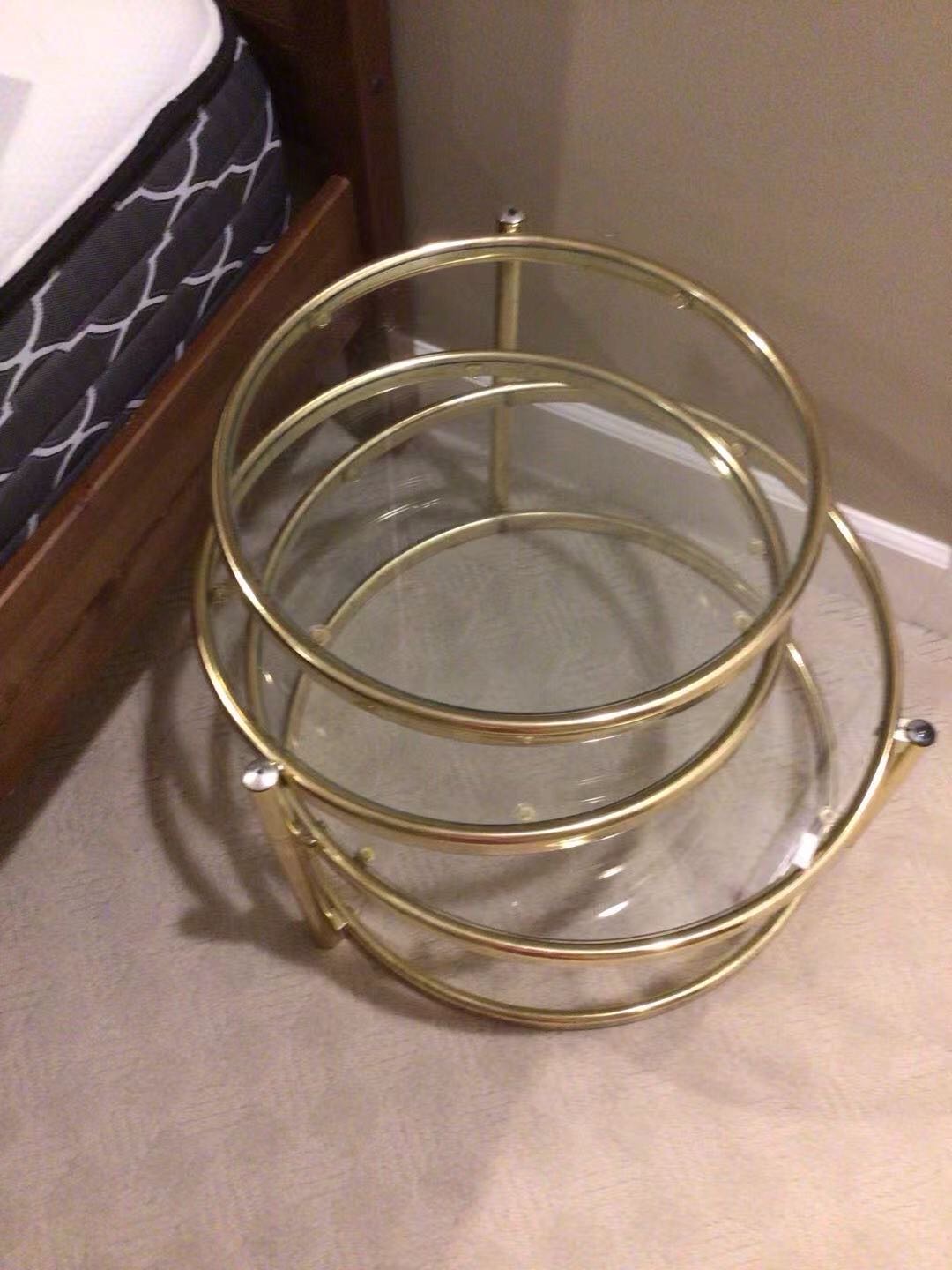 玻璃桌子，学习或者办公 都可以，40刀，自取 - 6