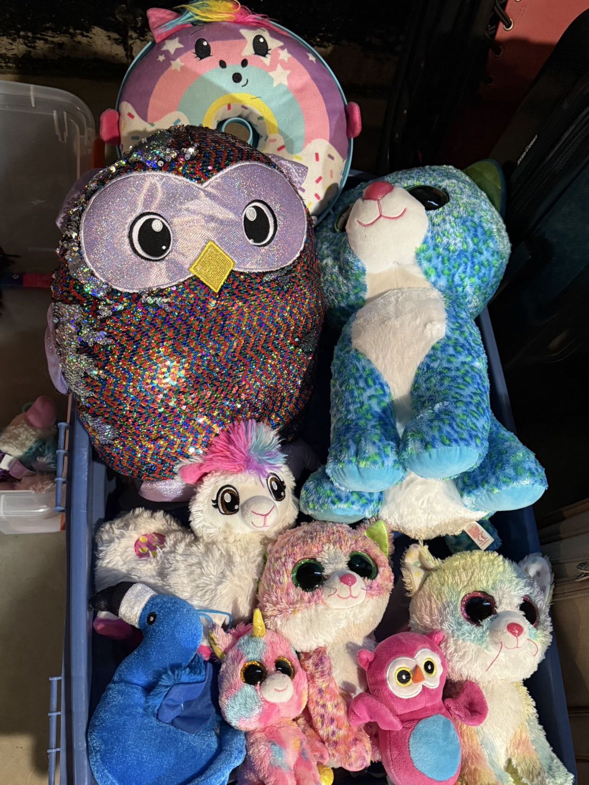 LOL 4-in-1 Glamper、乐高小桌、独角兽小书包、毛绒玩具 - 4