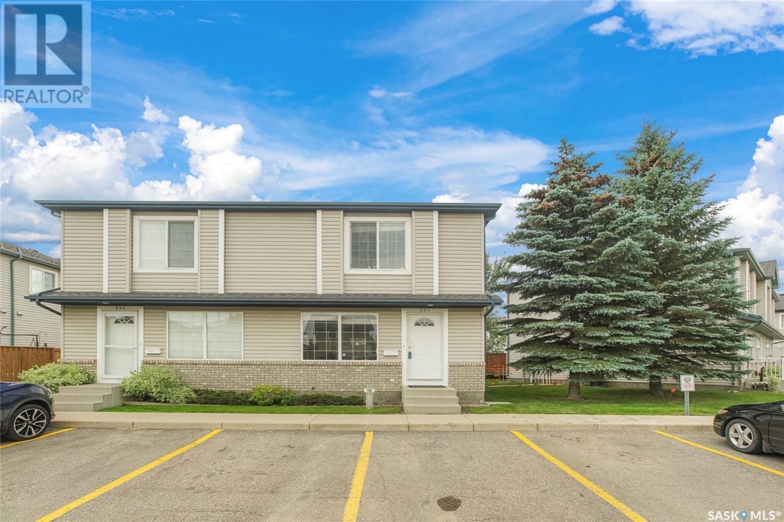 Arbor Creek稀缺Town house8月15日上市整租