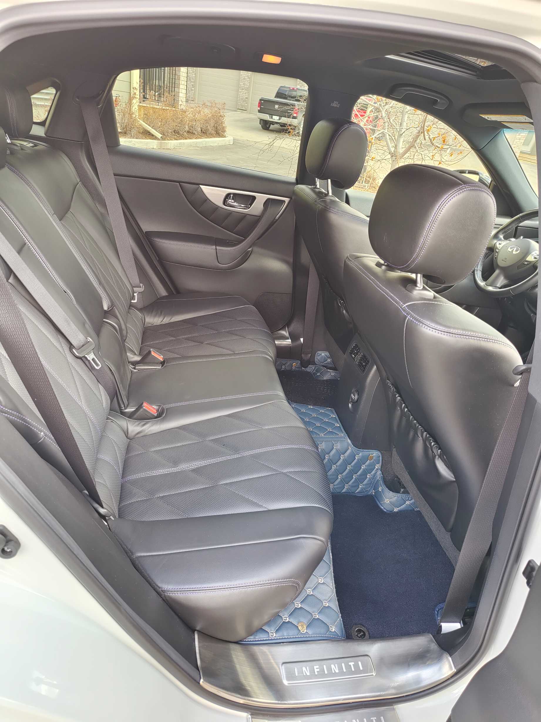 2017英菲尼迪QX70S - 7