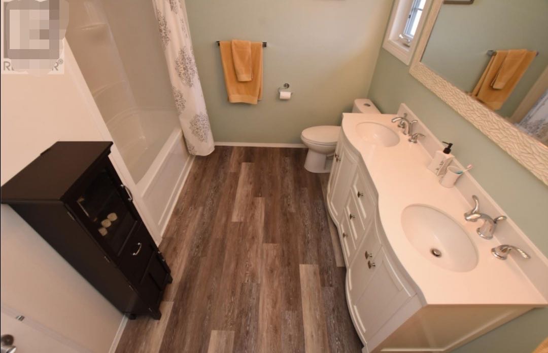 里贾纳东区Wascana 社区house 一楼次卧带独立卫生间/二楼次卧招租 （2月空出） - 5