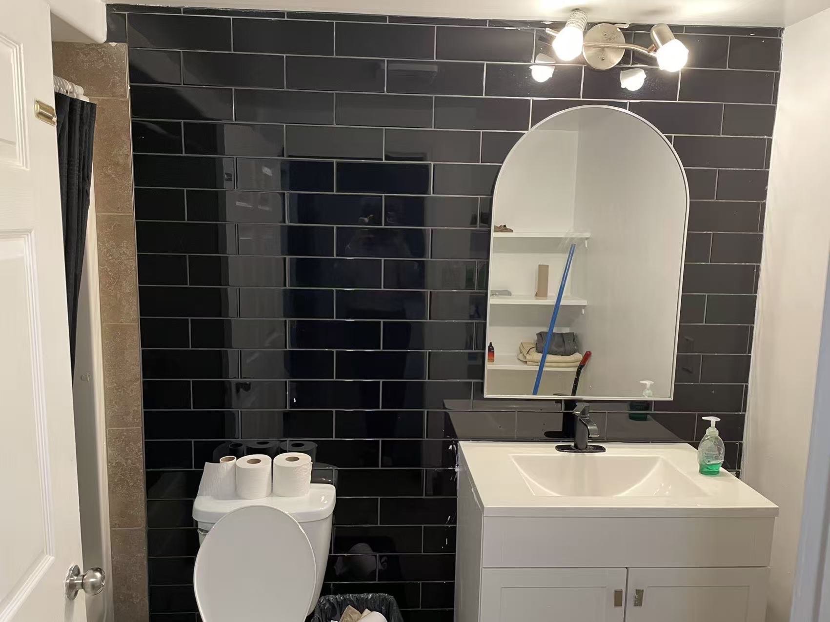 新公寓2室单间之一，包水电暖网每月700 - 2