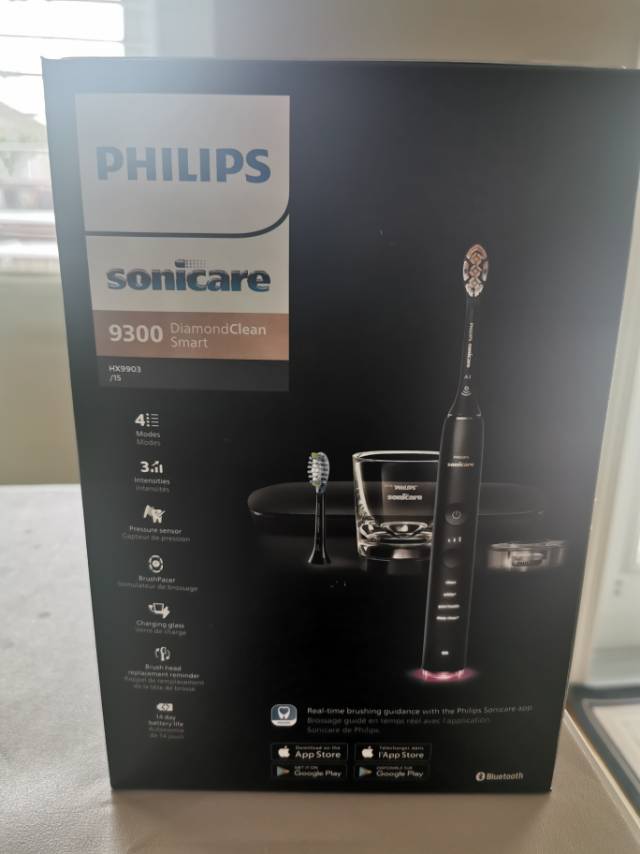 全新未开封飞利浦电动牙刷9300 - 4