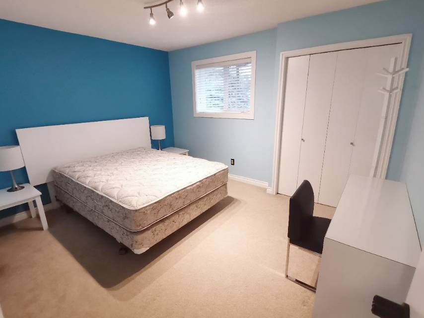 萨斯卡通民宿，日租，长/短租 - 2