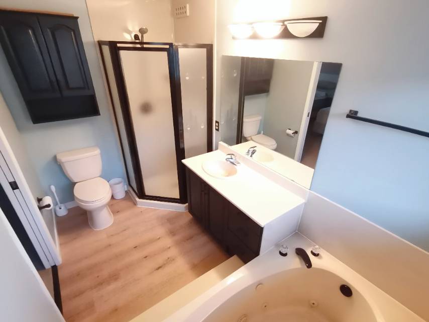 萨斯卡通民宿，日租，长/短租 - 6