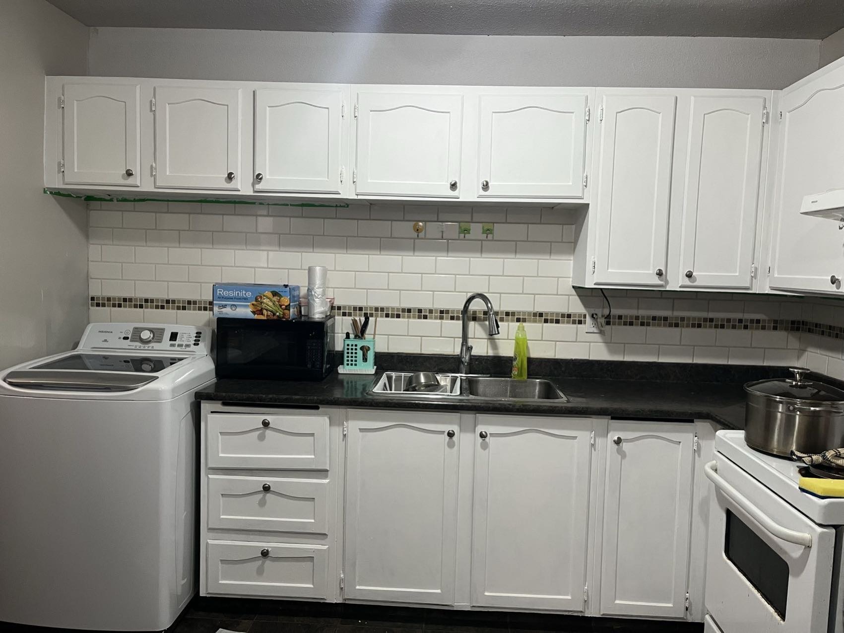 8街近Superstore 2室公寓（可做3室）出租 - 5