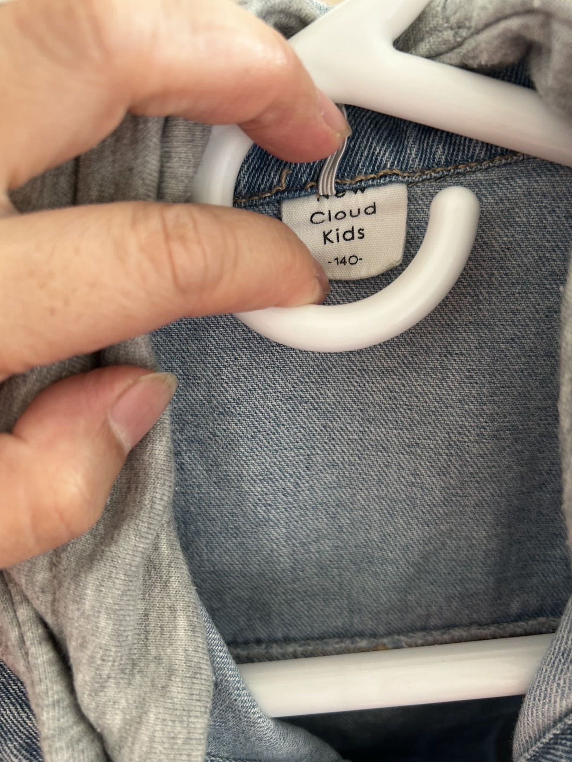 出售儿童二手牛仔外套 - 3