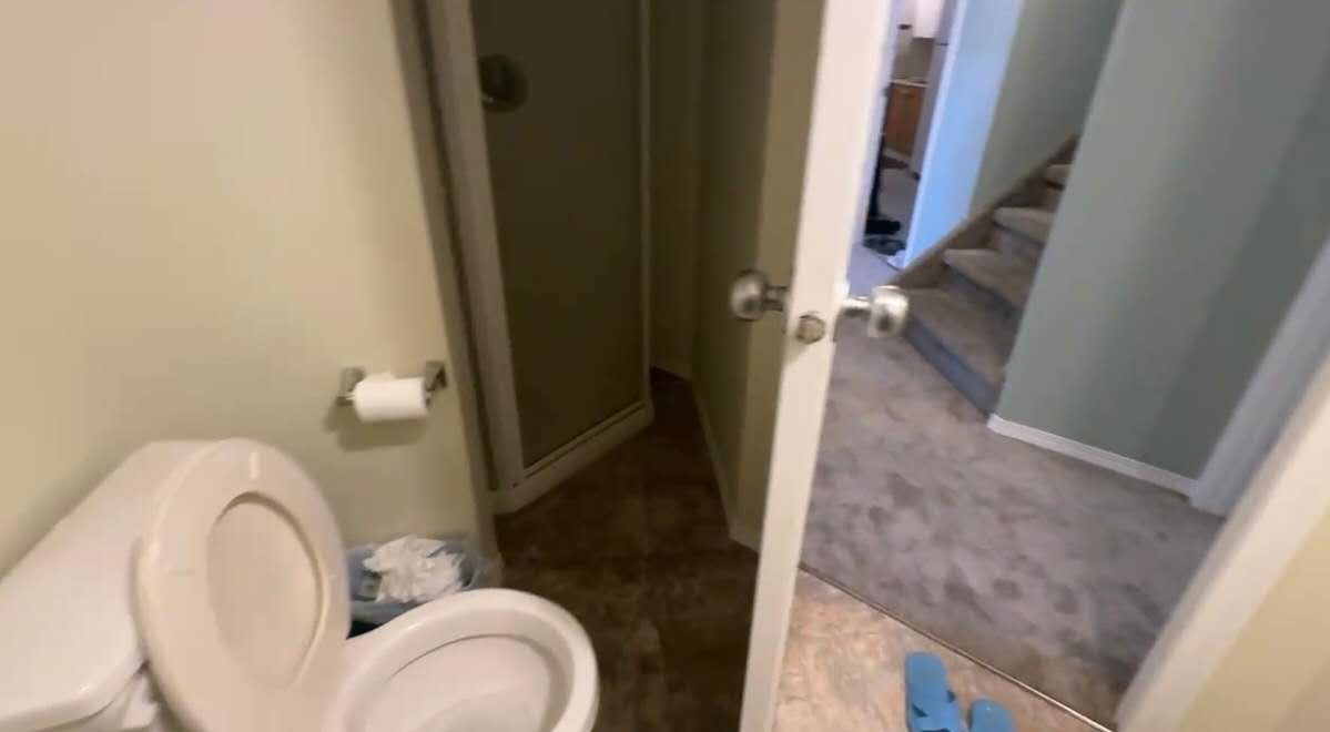 8街附近2房1卫出租 - 6