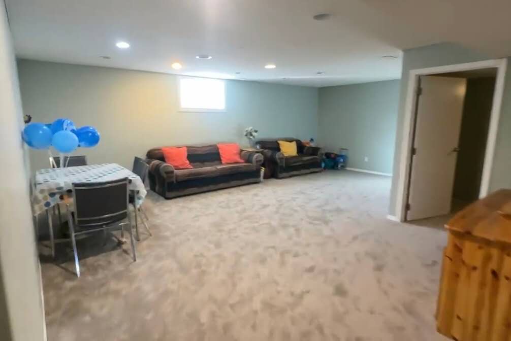 8街附近2房1卫出租