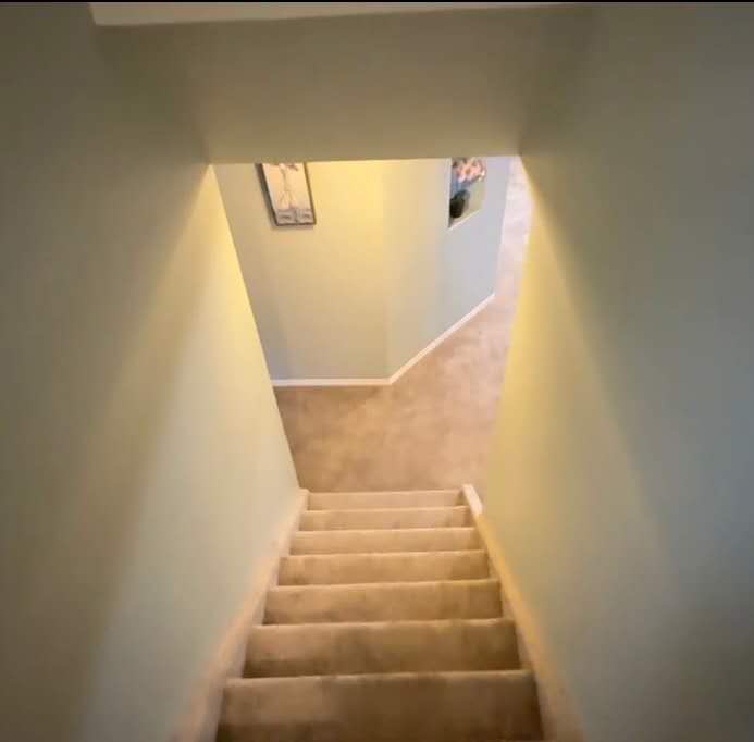 8街附近2房1卫出租 - 2