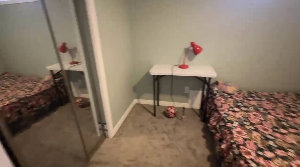 8街附近2房1卫出租 - 8