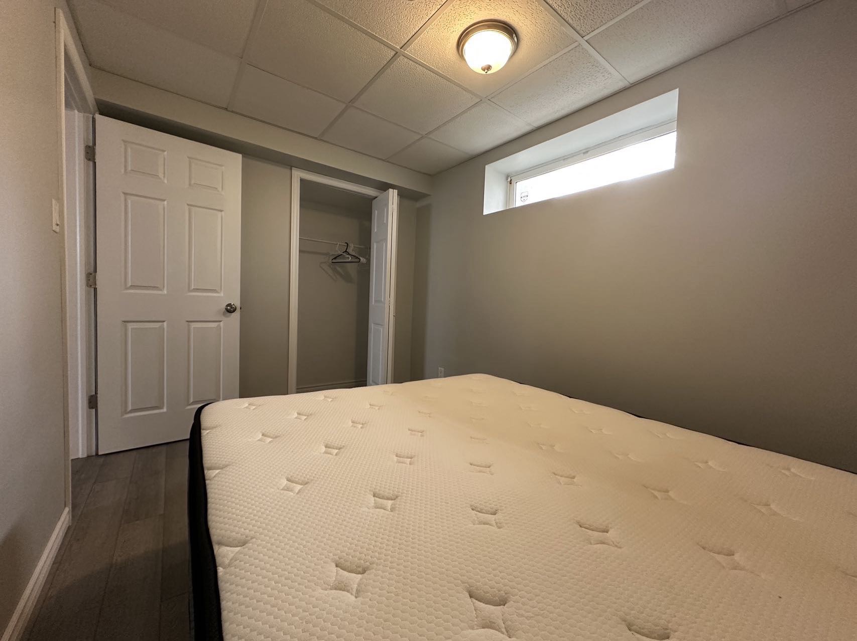 里贾纳东区房间出租 - 3