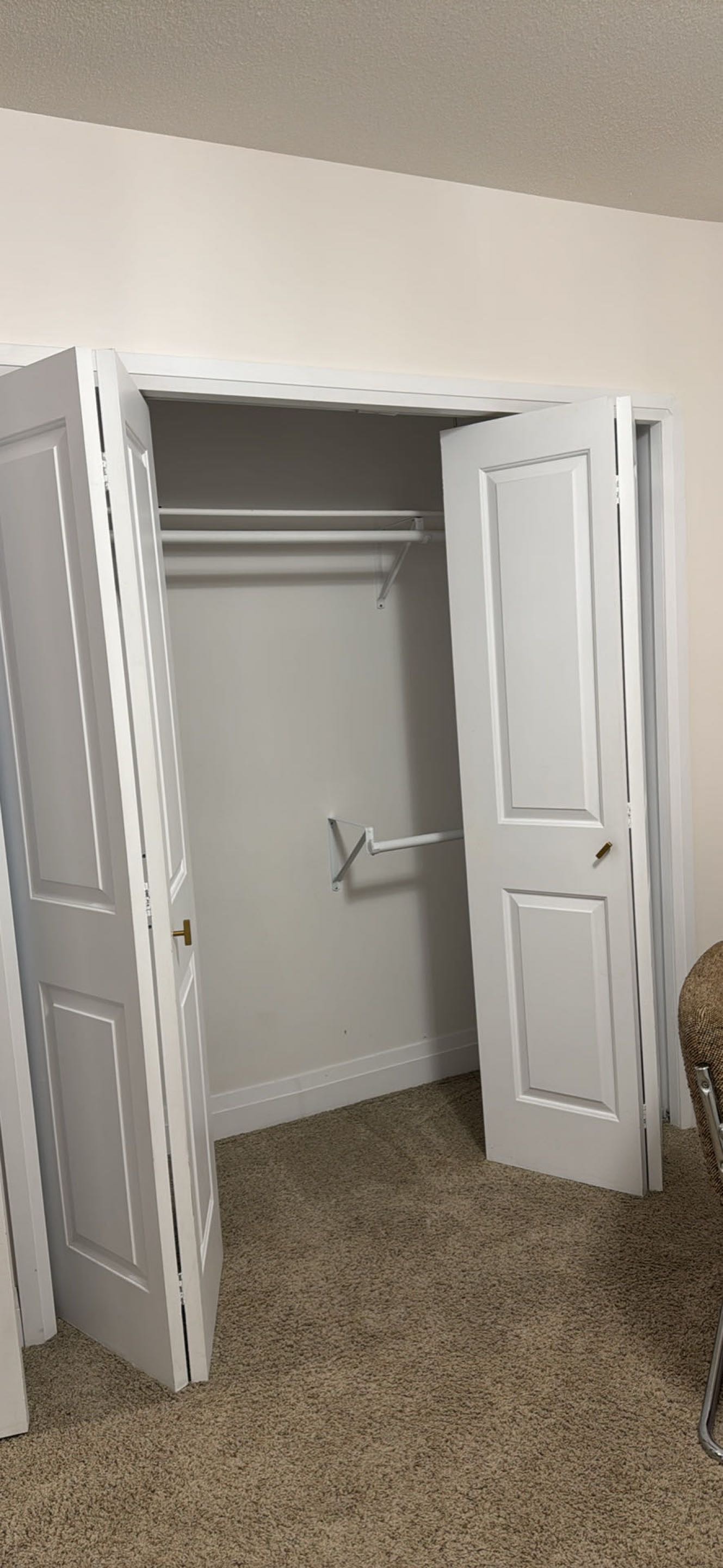 地下室一室一厅一卫出租 - 6