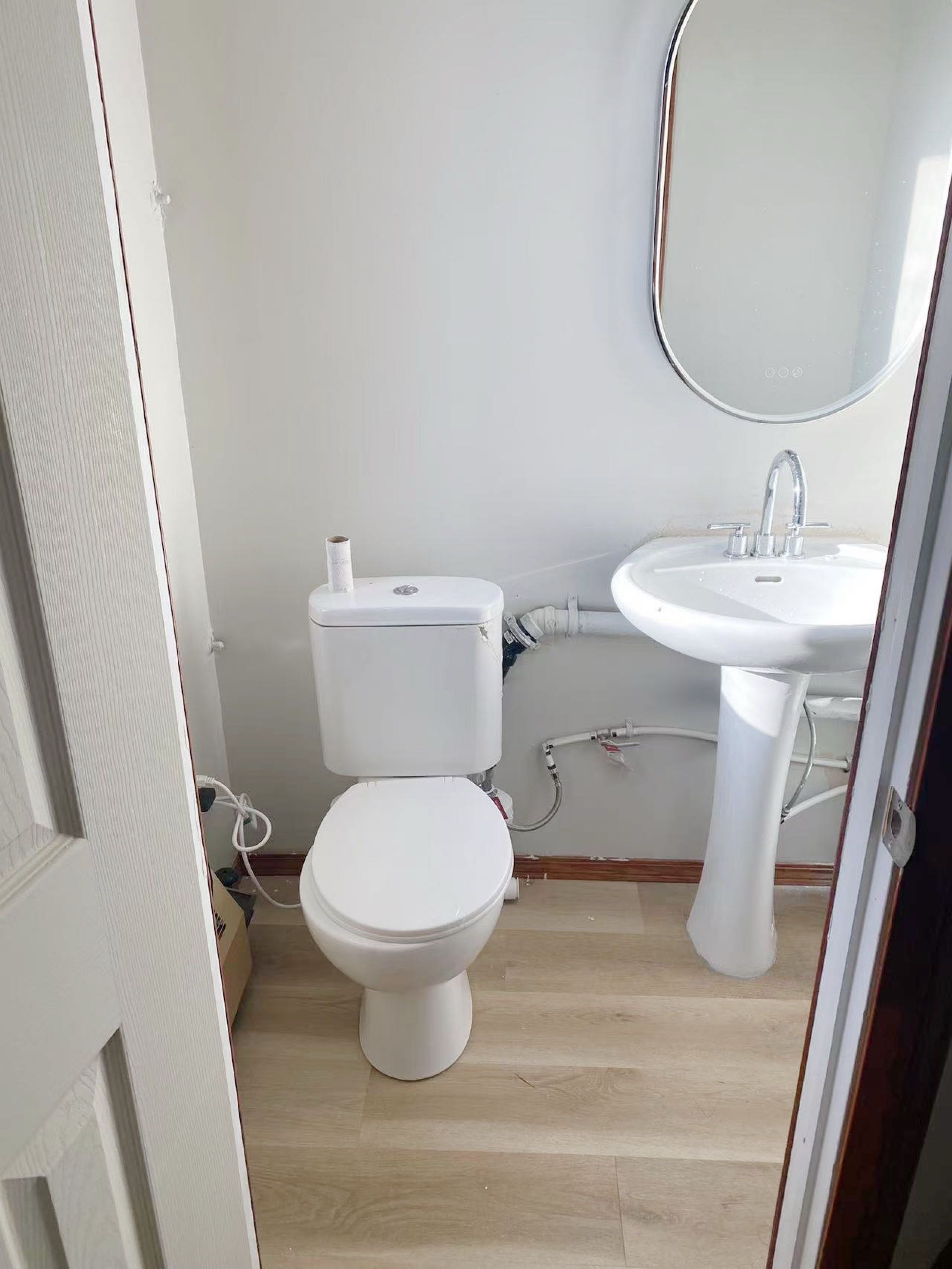 Forest Grove小区115街独立屋2楼一间卧室出租 - 7