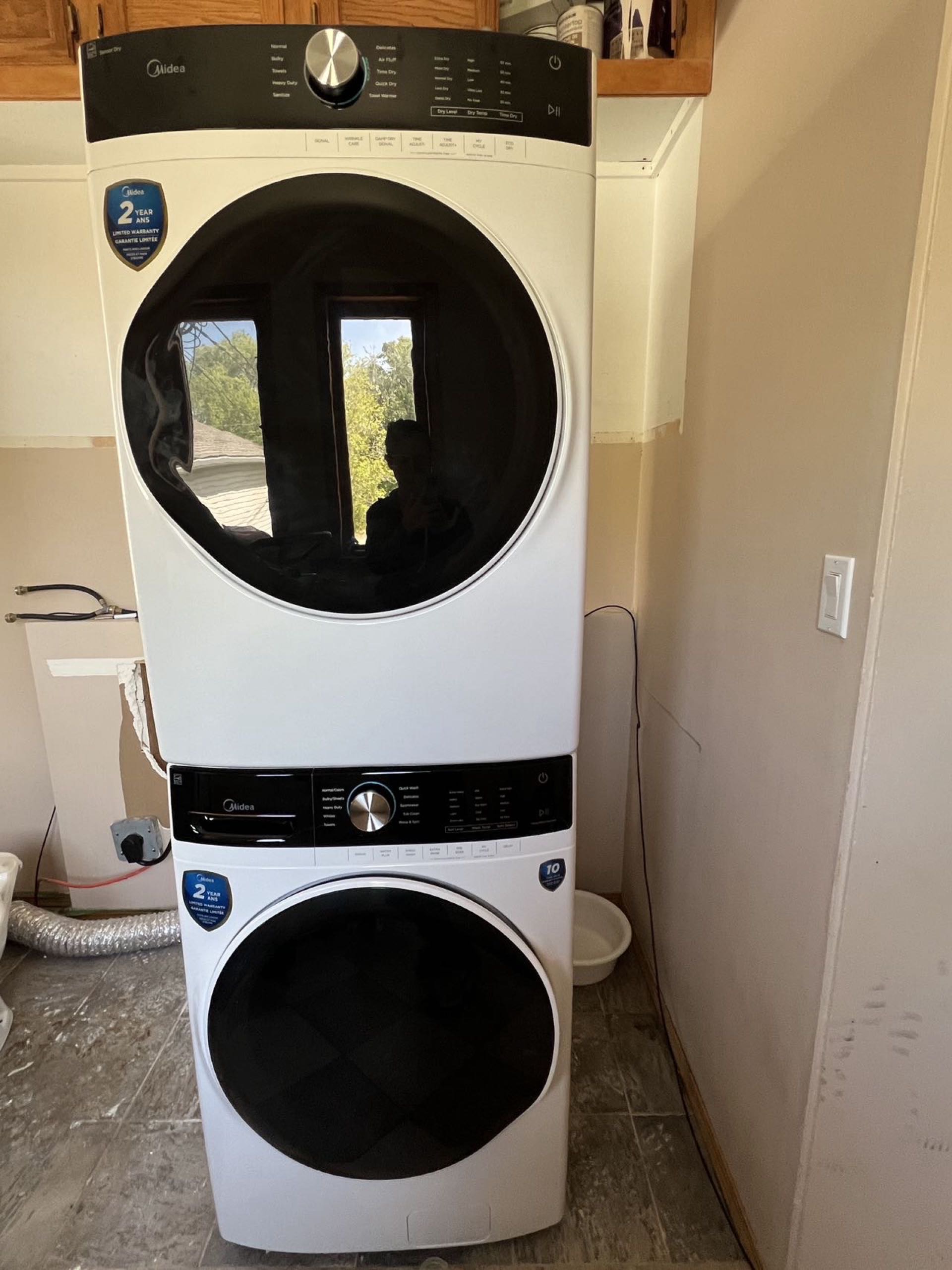 Forest Grove小区115街独立屋2楼一间卧室出租 - 8