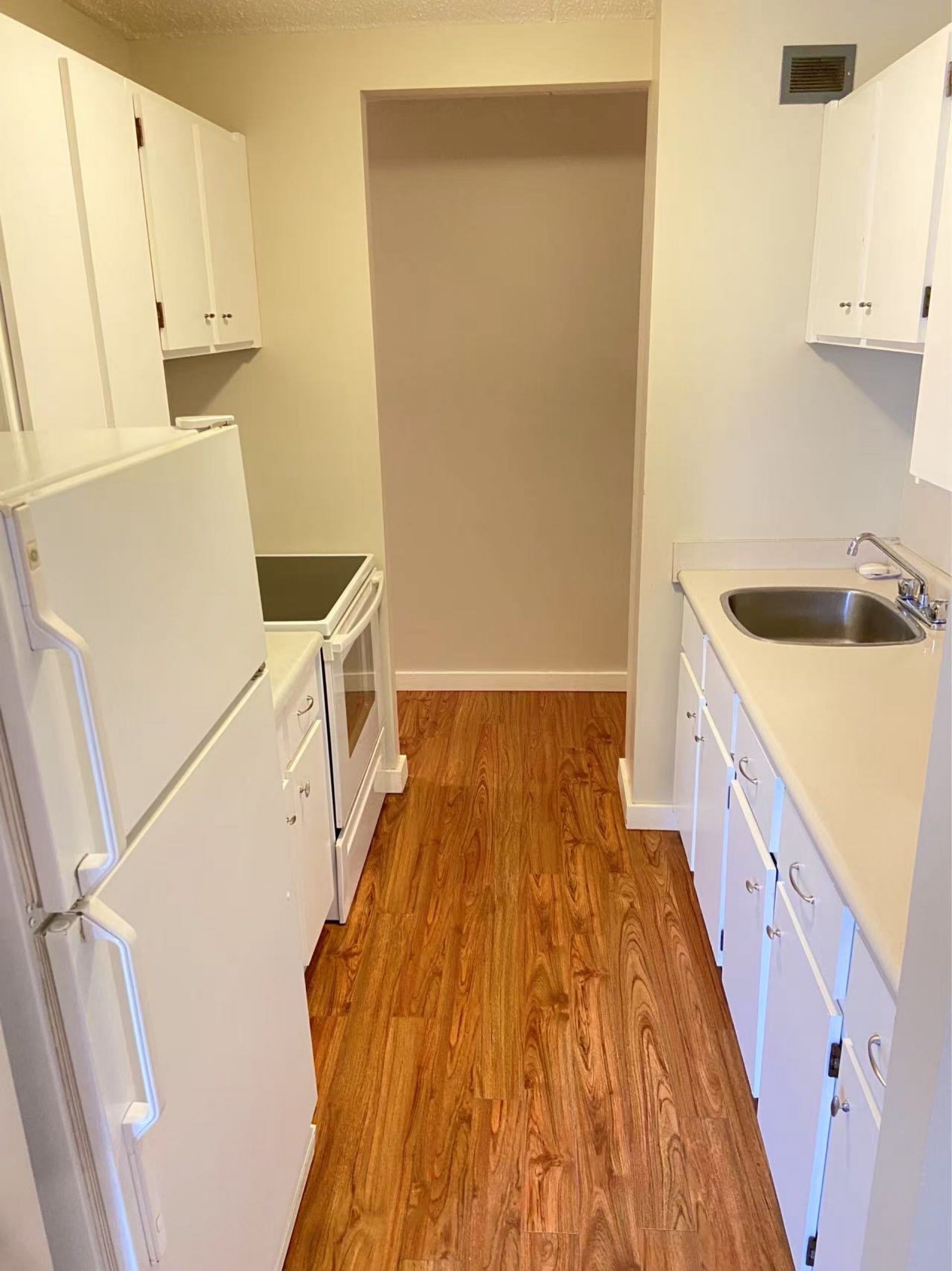 里贾纳大学对面2b1b公寓整租 - 2