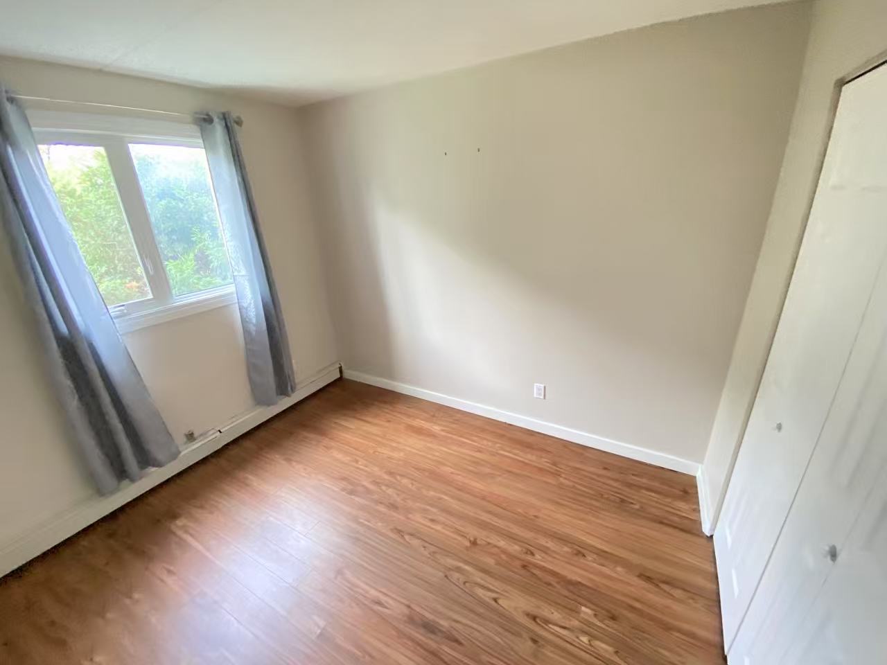 里贾纳大学对面2b1b公寓整租 - 5