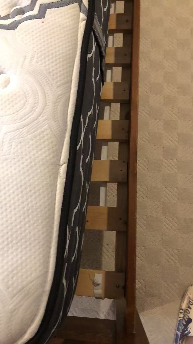 King 床架 床垫一套 400加币 - 9
