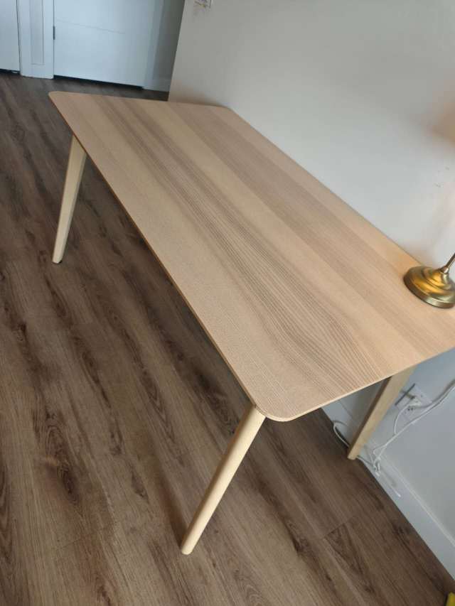 实木餐桌，送椅子2把  - 7