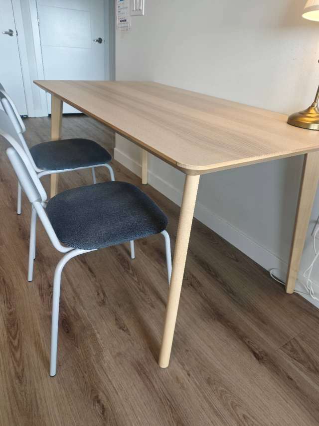 实木餐桌，送椅子2把  - 3