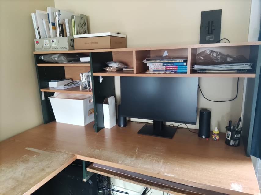 电脑桌和转椅免费 - 2