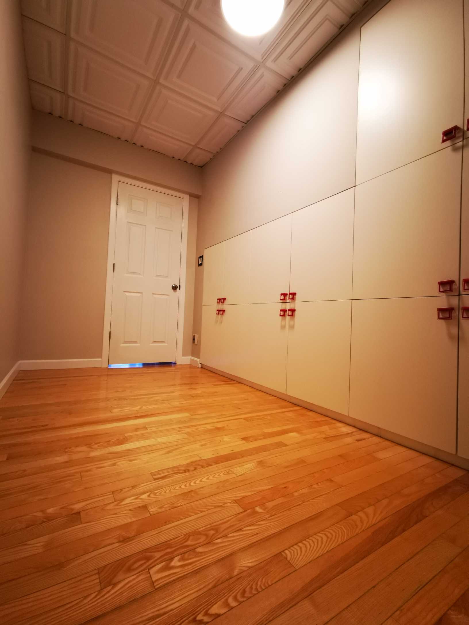 里贾纳东区wascana社区house地下室招租 - 4