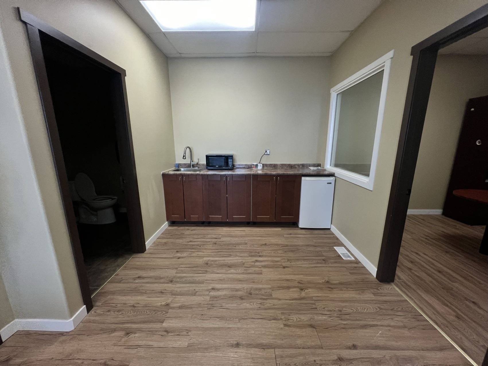 北面工业区小办公室招租 - 2