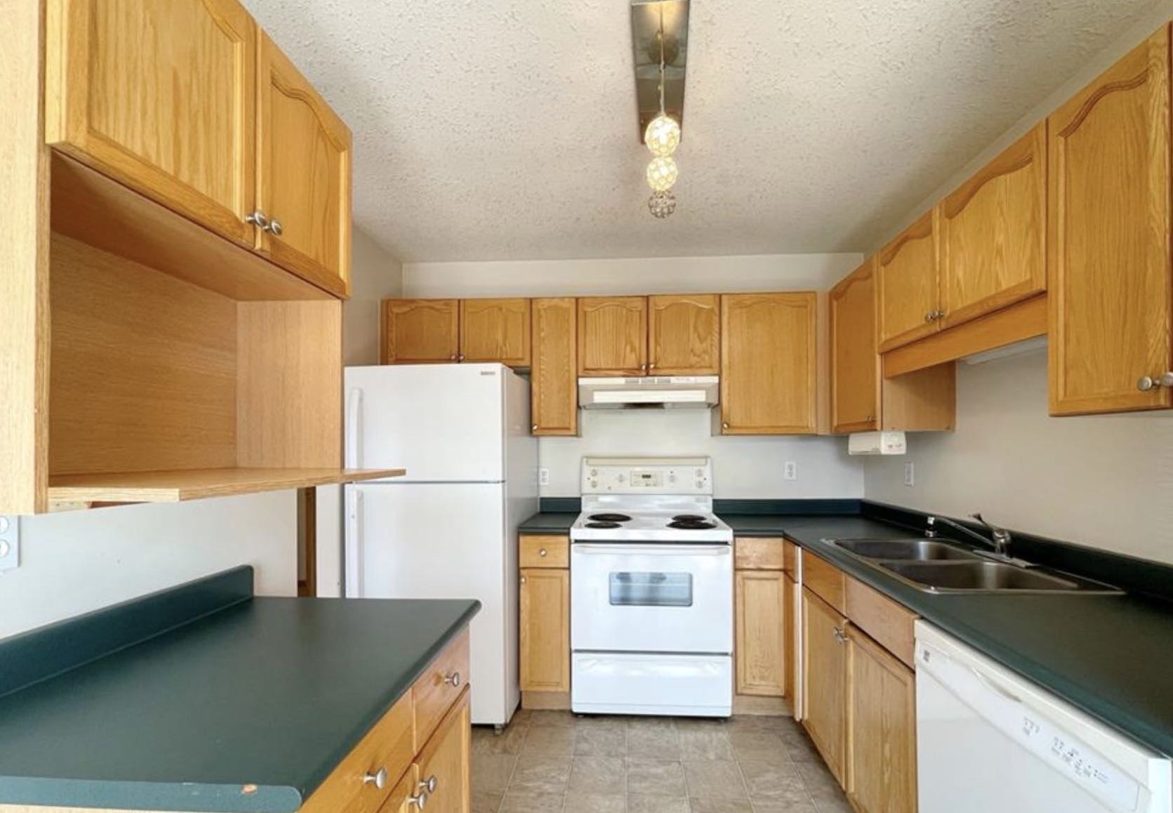 出租Townhouse3室1.5卫 - 2