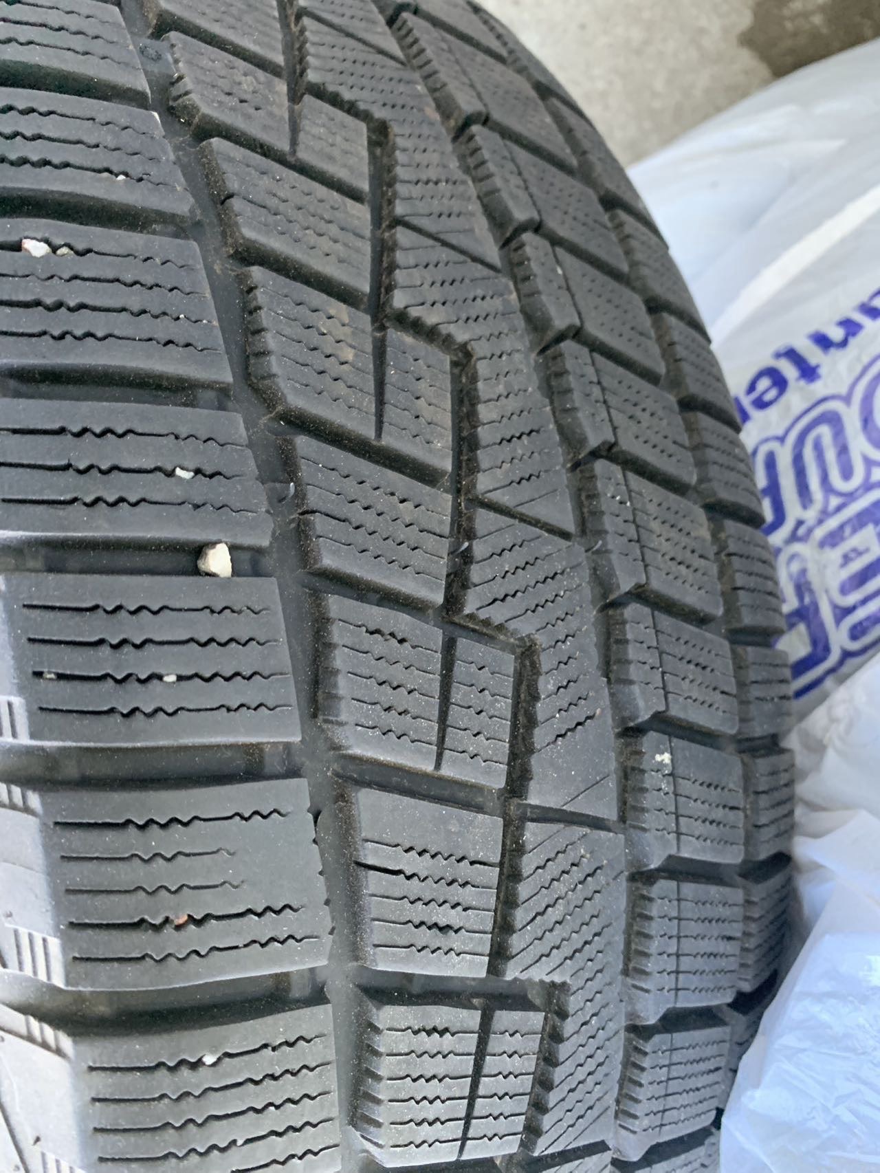 冬胎和轮毂 225/45 R18      5✖️112 - 4
