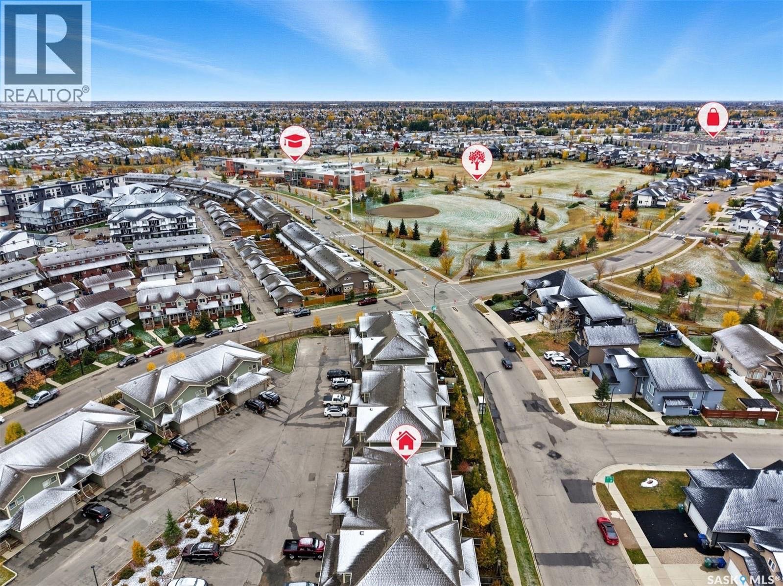 Public Open House公众开放看房 141-115 Shepherd Cres  10月18日 周六 2-4 PM Gary Gai或者同事Dominic Parent会在此迎接🙏  ————————- Willowgrove小学步行百米端户联排别墅出售！，面积约 - 5