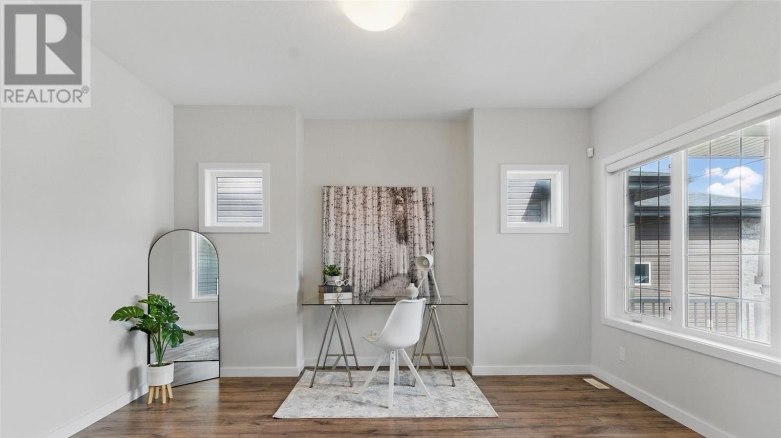 Public Open House公众开放看房 306 Secord Way 4月11日 周六 12:00-2:00PM Gary Gai或者同事Clay Timmerman会在此迎接🙏 ————— Brighton小区背靠公园绿地3房3卫独立屋出售。Montana Homes - 5