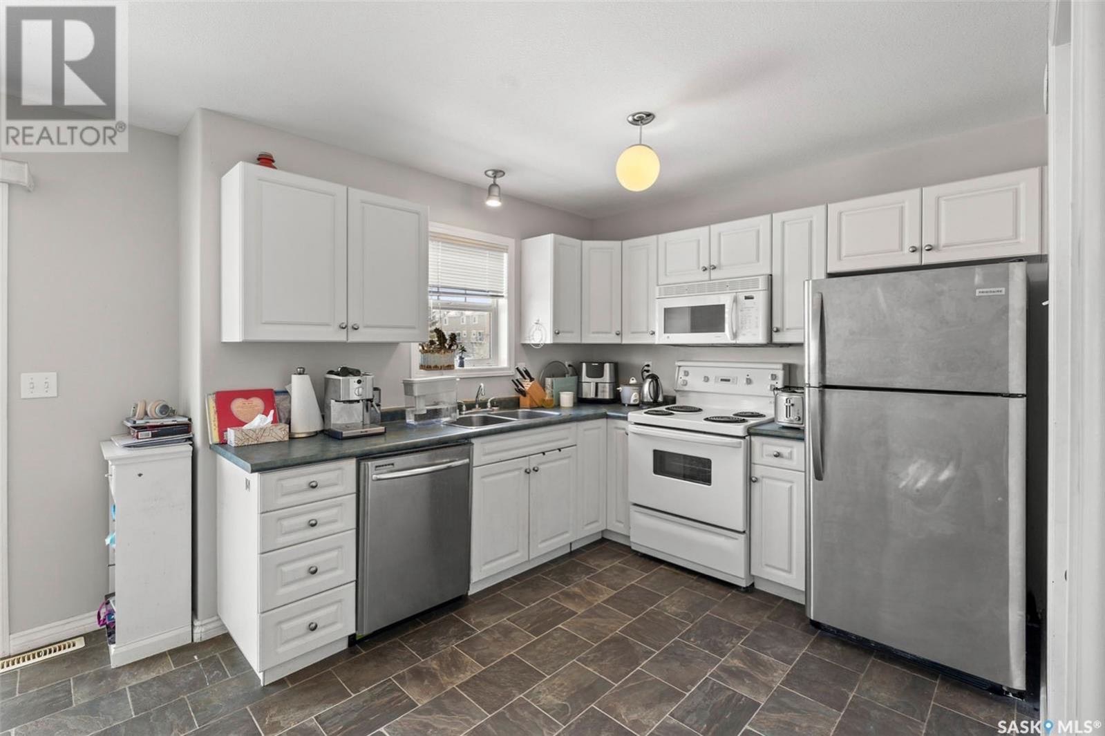 Lakewood小区3房3卫联排别墅出售。 - 6