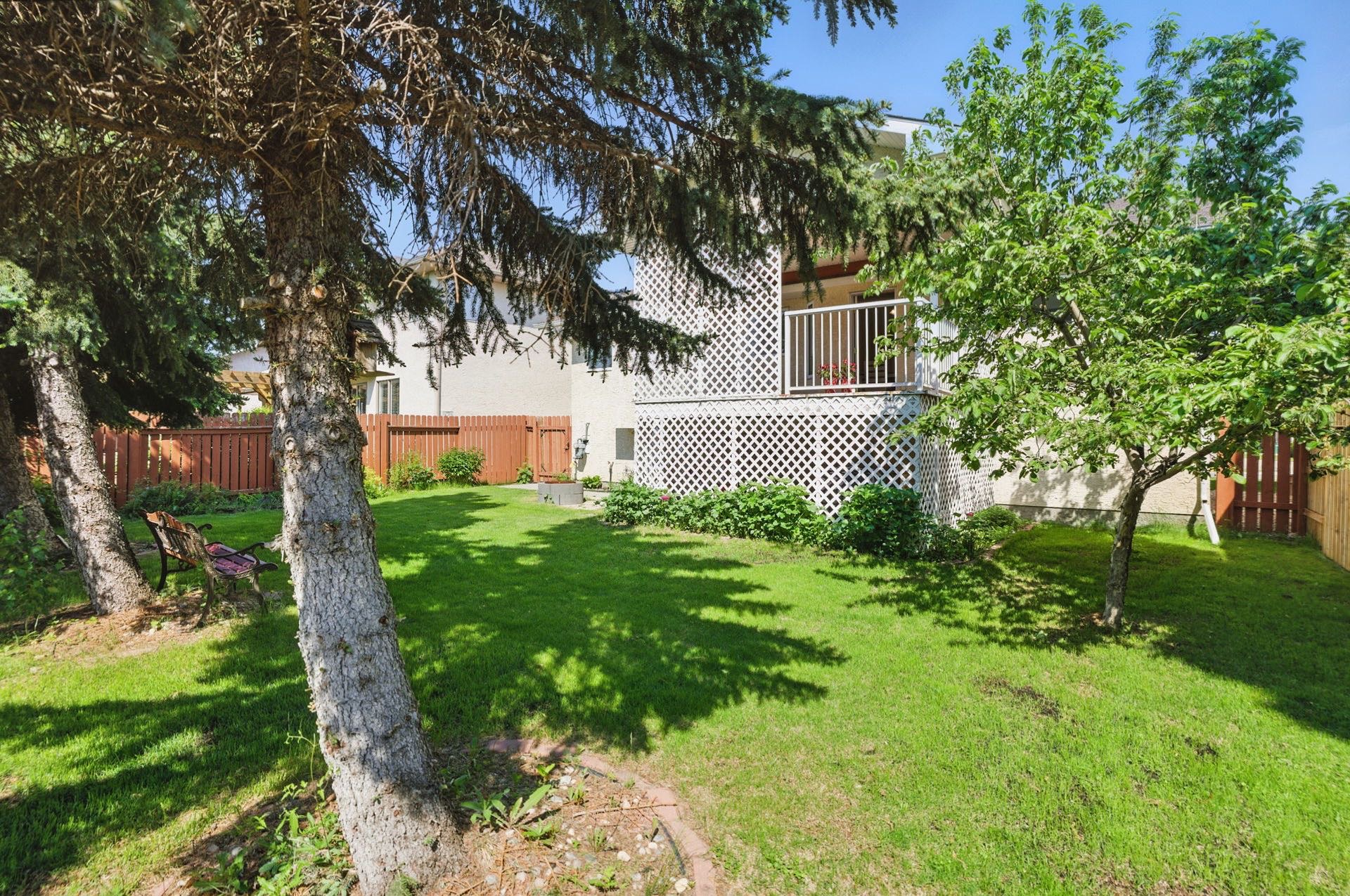 Briarwood小区1307平方尺Bi-level独立屋出售！ - 8