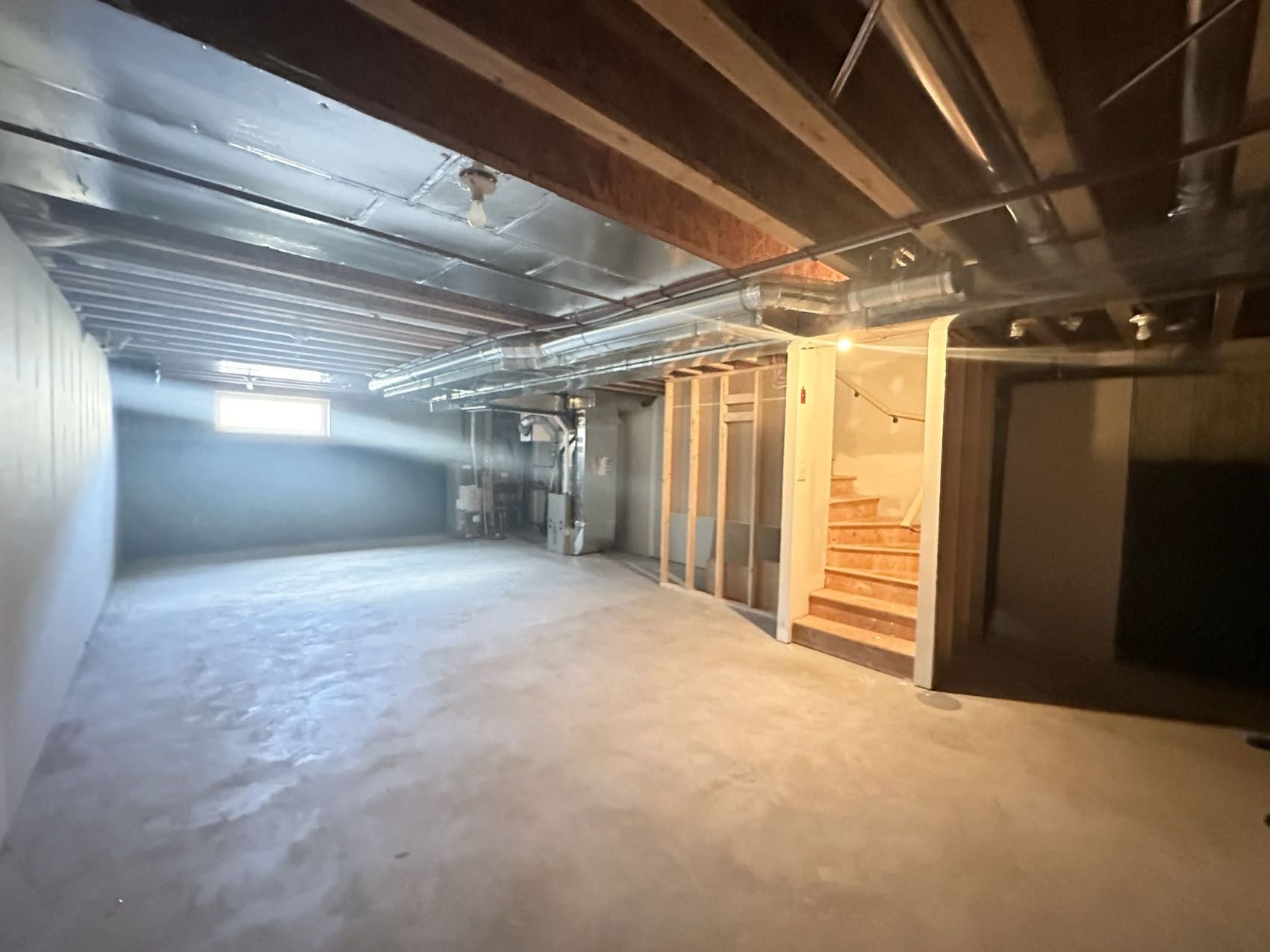 Evergreen小区3房3卫双车库联排出租 - 6