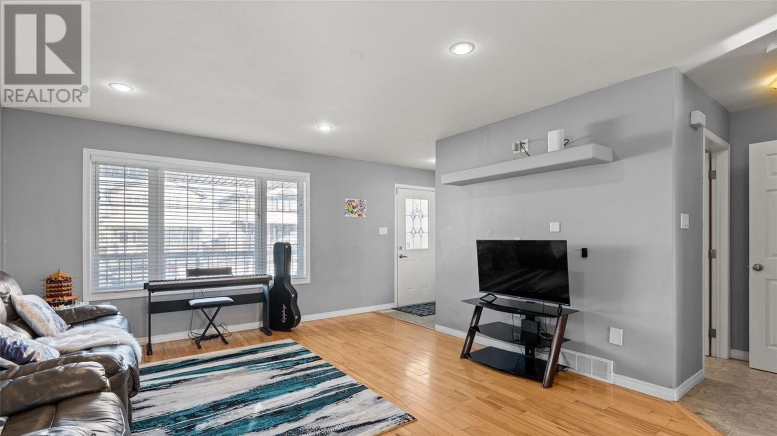 Public Open House公众开放看房 706 Willowgrove Avr 3月15日  周六2-4PM  Gary Gai或者同事Dominic Parent / Brain Kuhn会在此迎接🙏 - 5