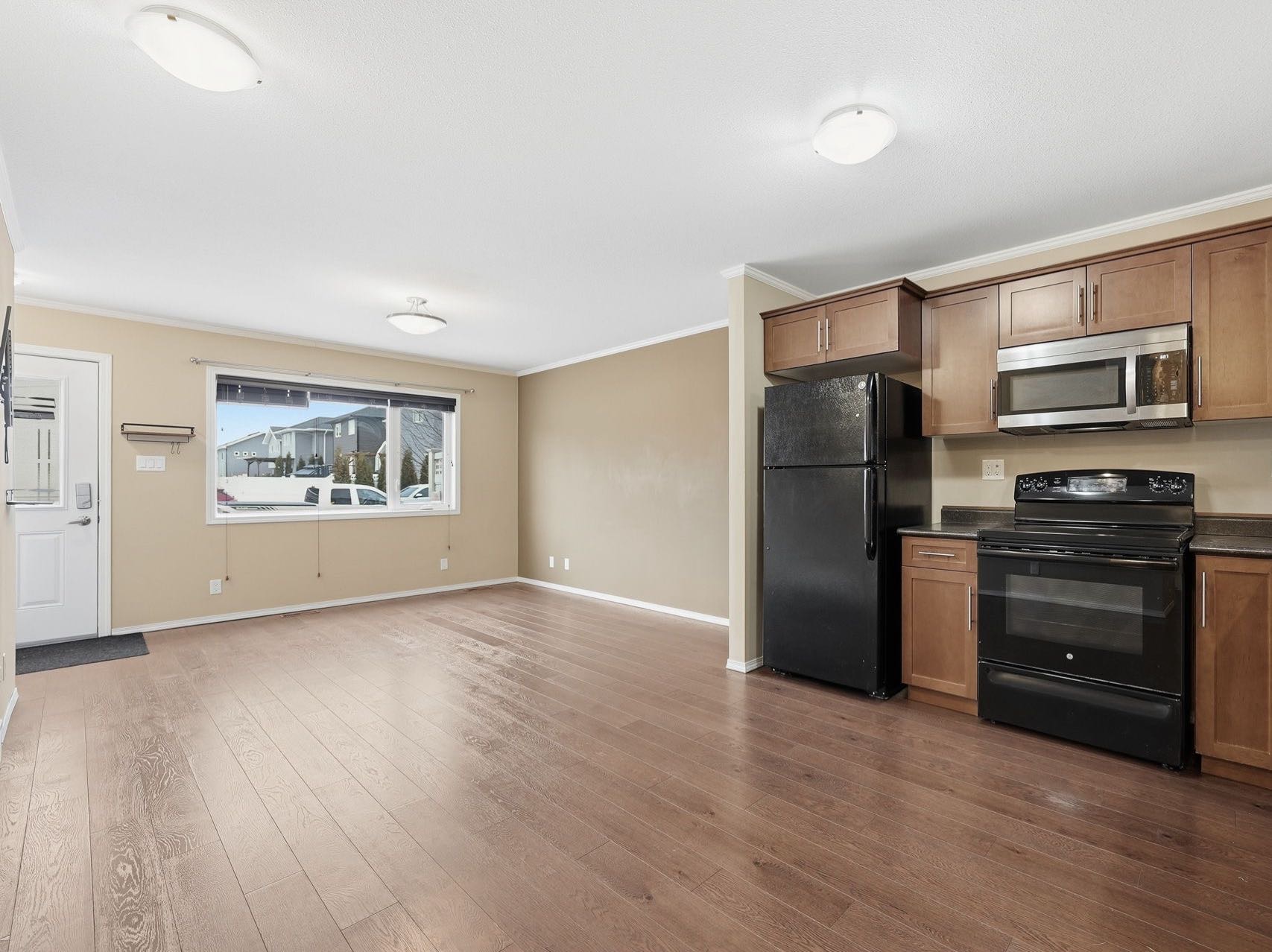 Public Open House公众开放看房 103-275 Pringle Lane 4月4日 周六11:00-1:00PM Gary Gai或者同事Dominic Parent会在此迎接🙏 - 5