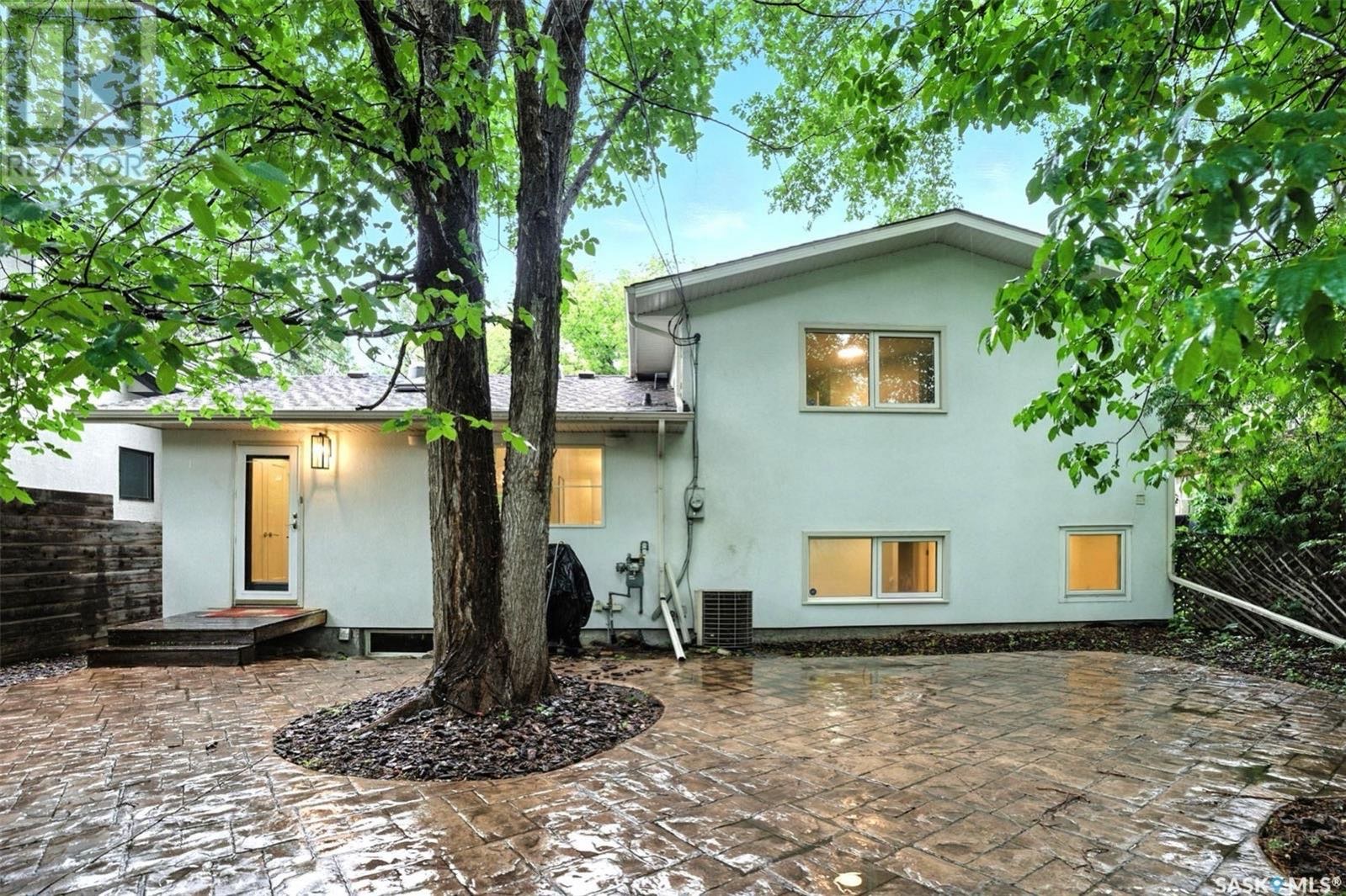 Public Open House公众开放看房 1116 Elliott St 10月4 &5日周六周日2-4PM Gary Gai或者同事Della Zhang会在此迎接🙏 - 8