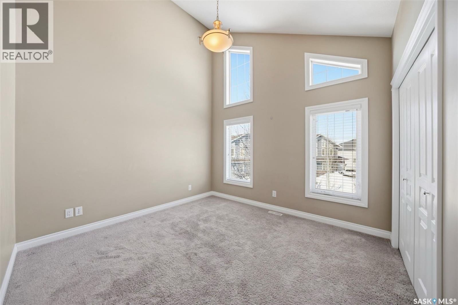 🏡 Evergreen 优质联排别墅上市 📍603–315 Zary Road  1,804 sqft、3卧3卫 的宽敞联排别墅 - 8