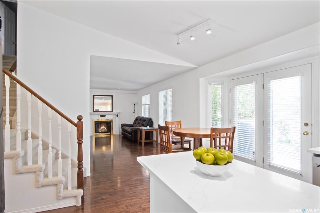 Public Open House公众开放看房 223 Kucey Terrace 10月30日 周六1:30-3:30PM  Gary Gai或者同事Don Remizowski 会在此迎接🙏 - 9